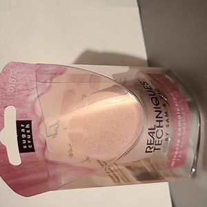 Real Techniques miracle complexion sponge
